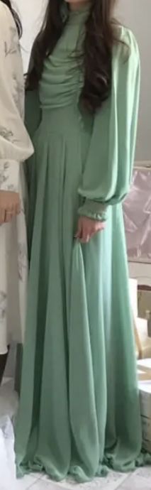 Длинное вечернее платье