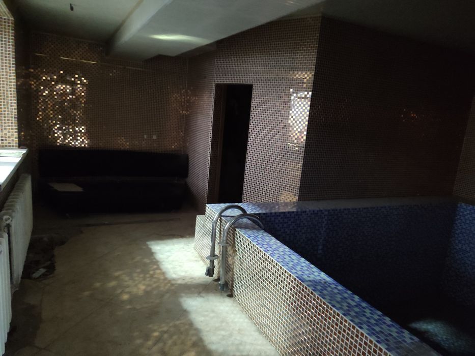 Сдам в аренду помещение 100 квадратов