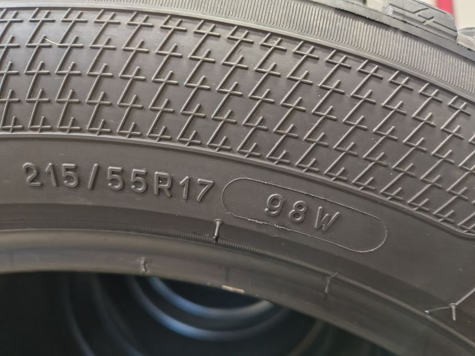 Всесезонни гуми Kleber Quadraxer 3 215 55 17