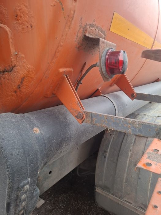 Бочка ,ёмкость бензавоз,под салярку ,цестерна