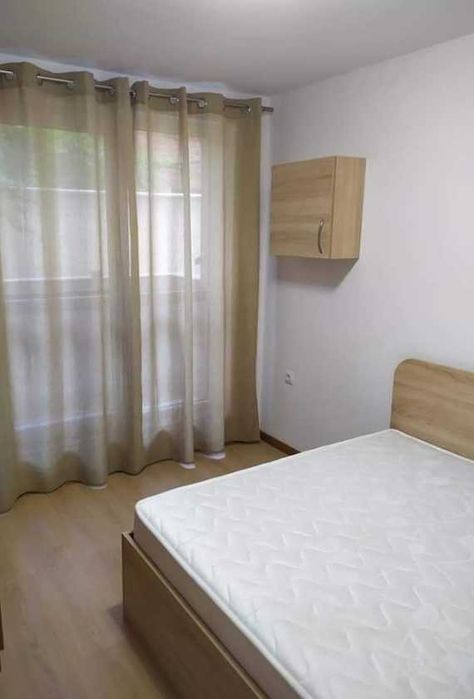 Дава се под наем Двустаен апартамент в Пловдив, Съдийски - 65 кв.м за 255 € - Снимка #1