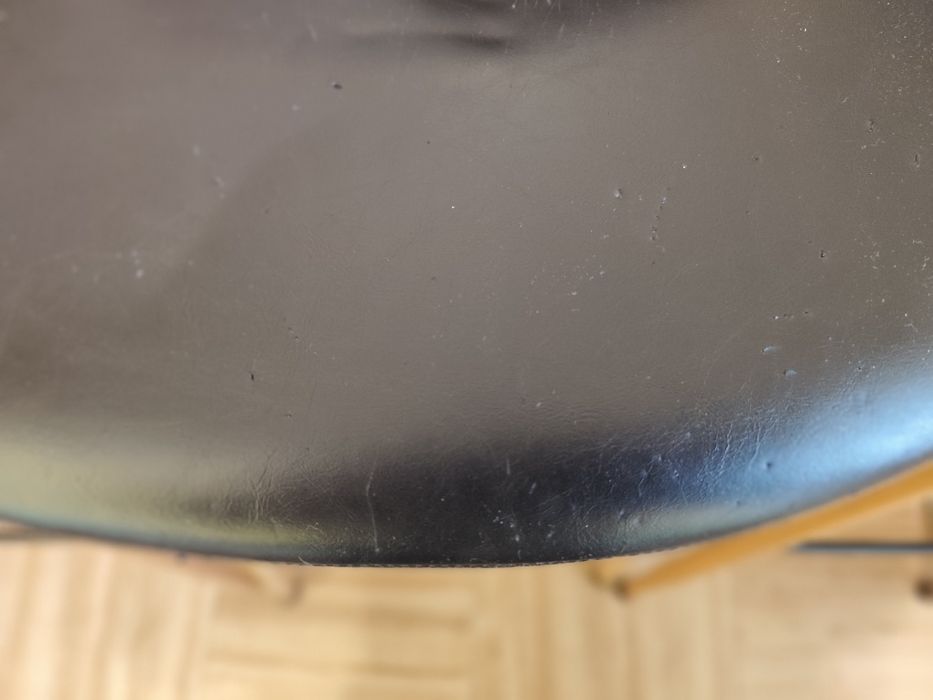 Бар столове черна кожа