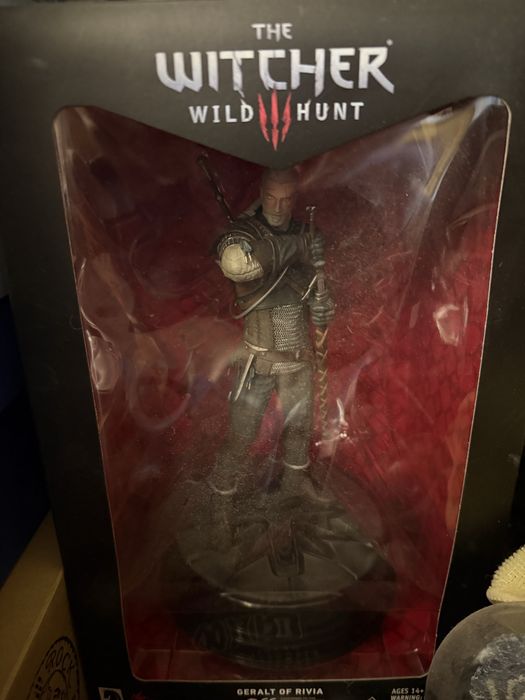 Статуя / фигура Geralt of Rivia Witcher series 1 dark horse чисто нова