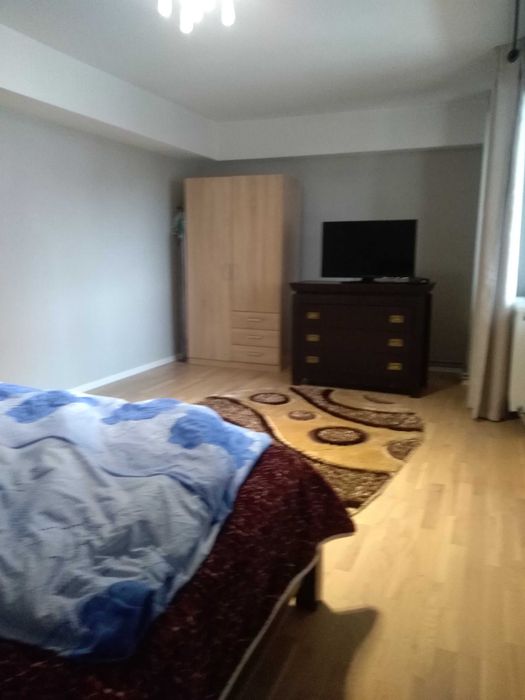 Vind studio zona centrala etaj2