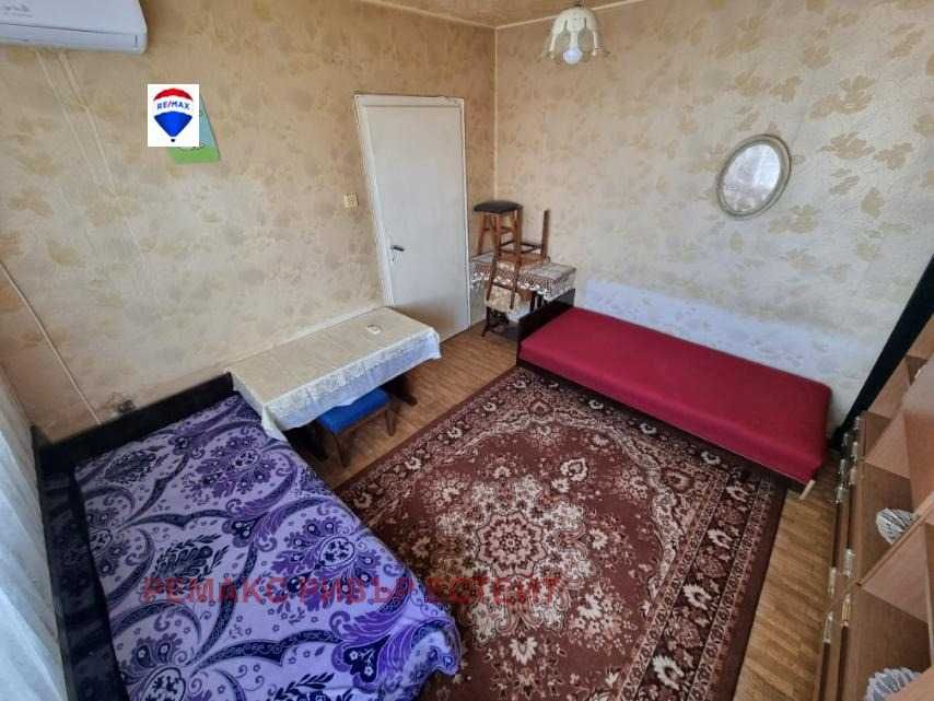 Дава се под наем Двустаен апартамент в Русе, Здравец Изток - 64 кв.м за 204 € - Снимка #6