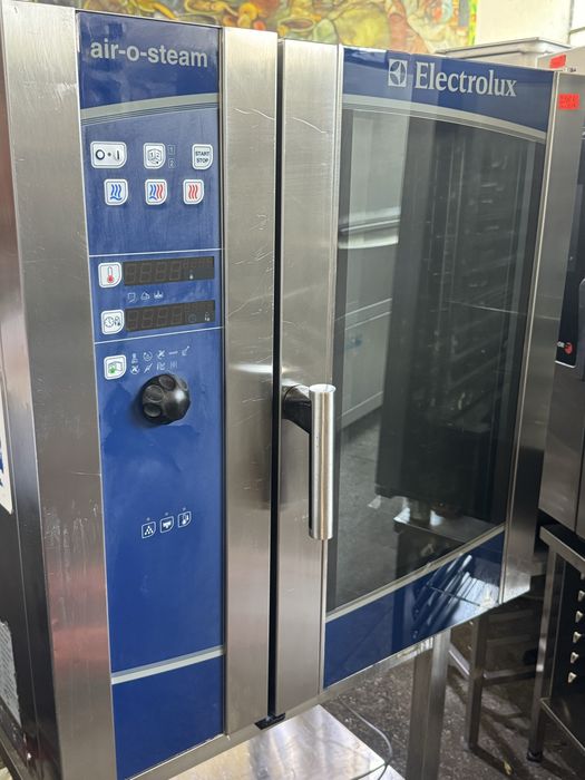 Професионален Газов Конвектомат Electrolux air-o-steam 10x GN 1/1 на Стойка