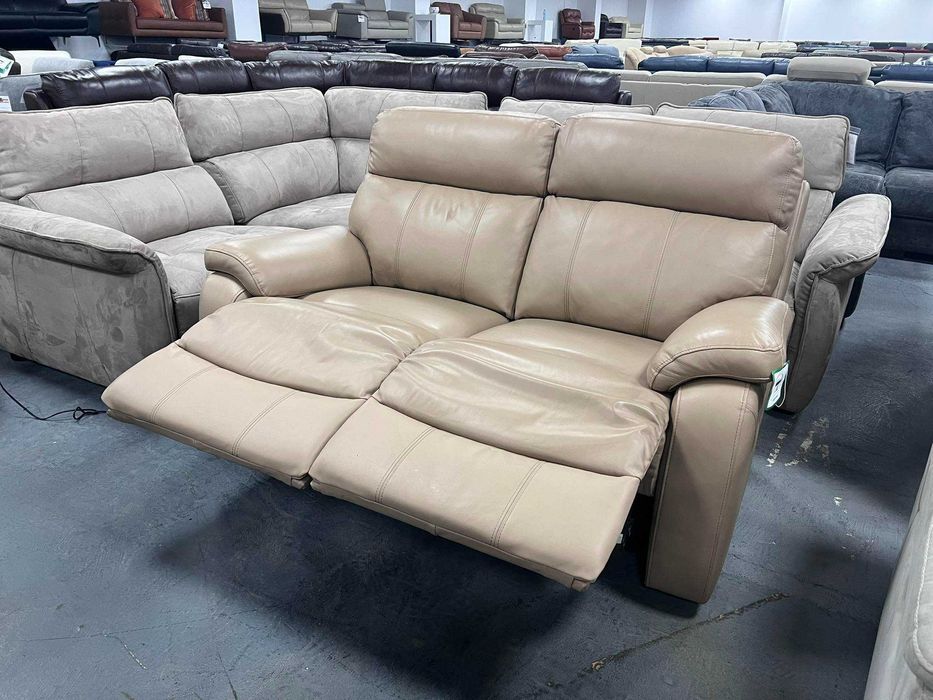 Кремав кожен диван двойка с електрически релаксиращ механизъм