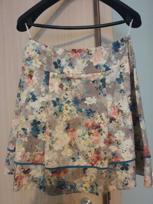 Дамски маркови поли, размер М