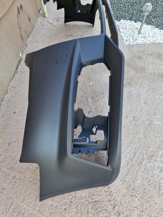 Bara fata Audi A4 B9 S-line 2015-2018 NOUA AM