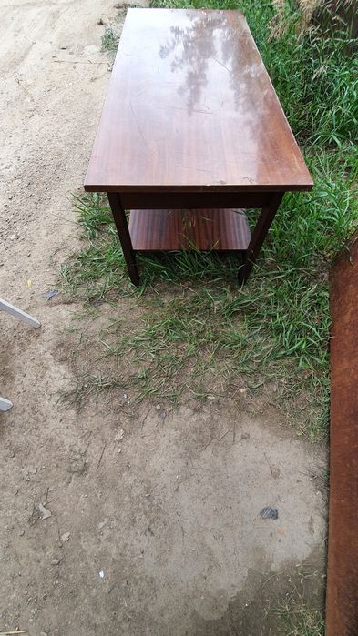 Журнальный стол,тумбочка