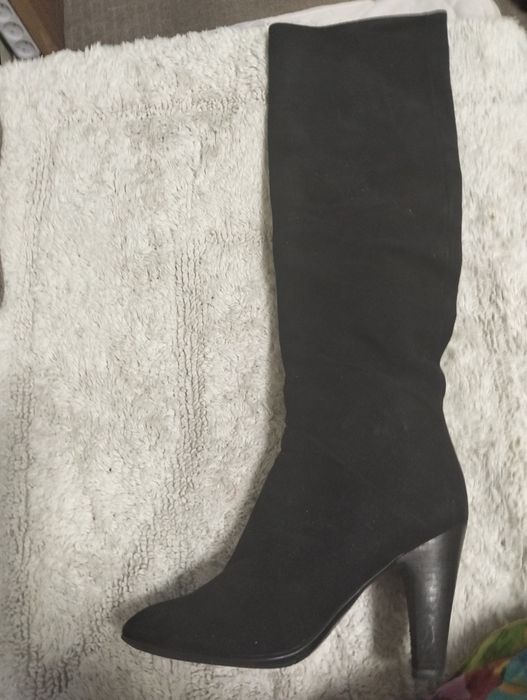 Продам сапоги замшевые