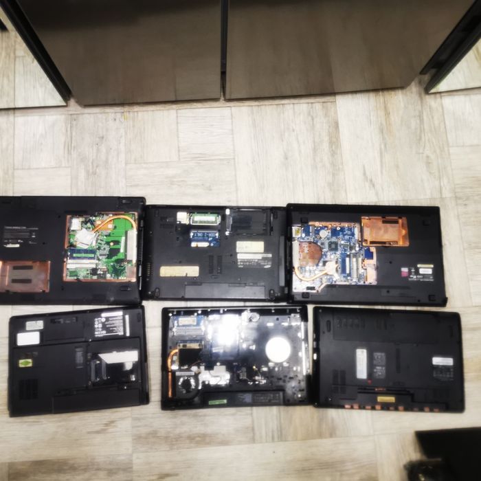 Loturi laptopuri netestate incomplete