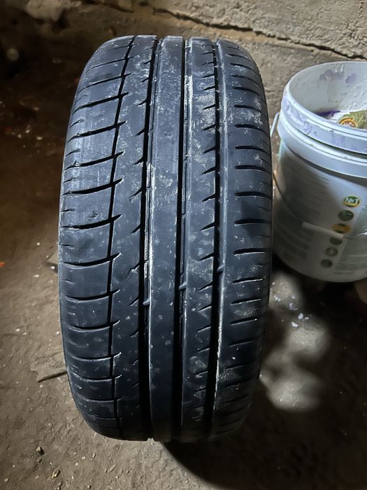 Продам четыре летние шины вместе с дисками