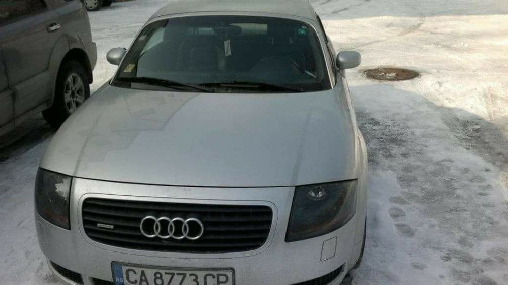 Audi TT на части