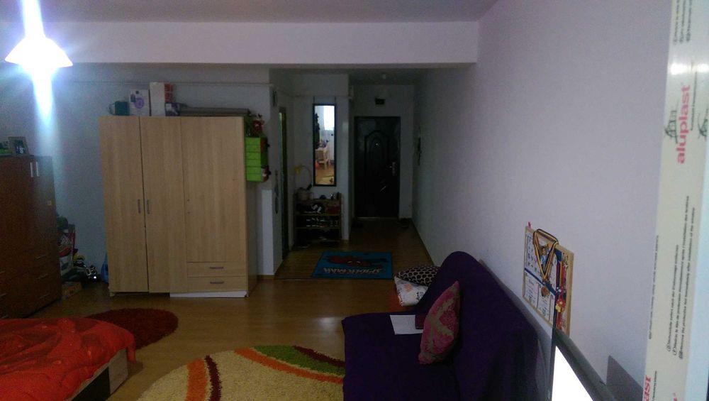 Închiriez garsonieră Gavana 2 - Gavana 3 - Pitesti Capat de linie 19