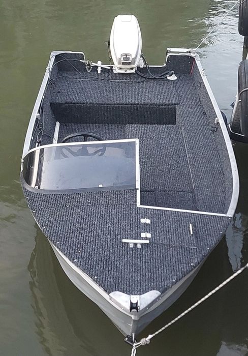 Barca Canadian 440P Aluminiu, Motor 25 CP + piese, Sonar Humminbird, Biminitop