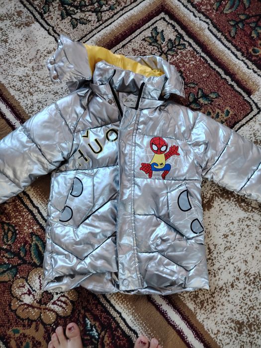 Кыс ушын калын куртка 4-5 жаска болады производства пекин