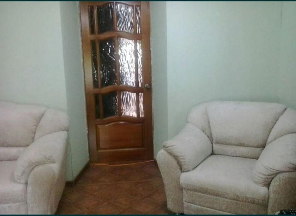 Продам дом район центральный рынок
