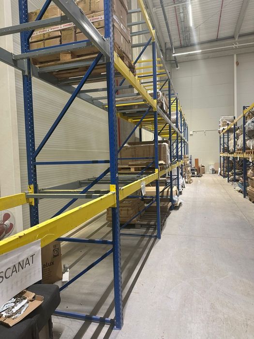 Rafturi metalice industriale