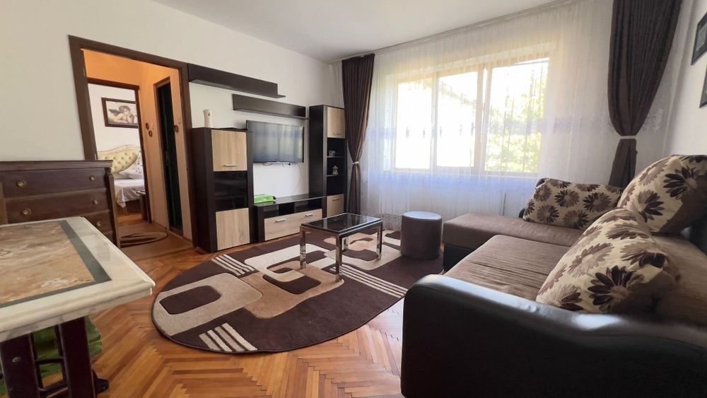Apartament de închiriat