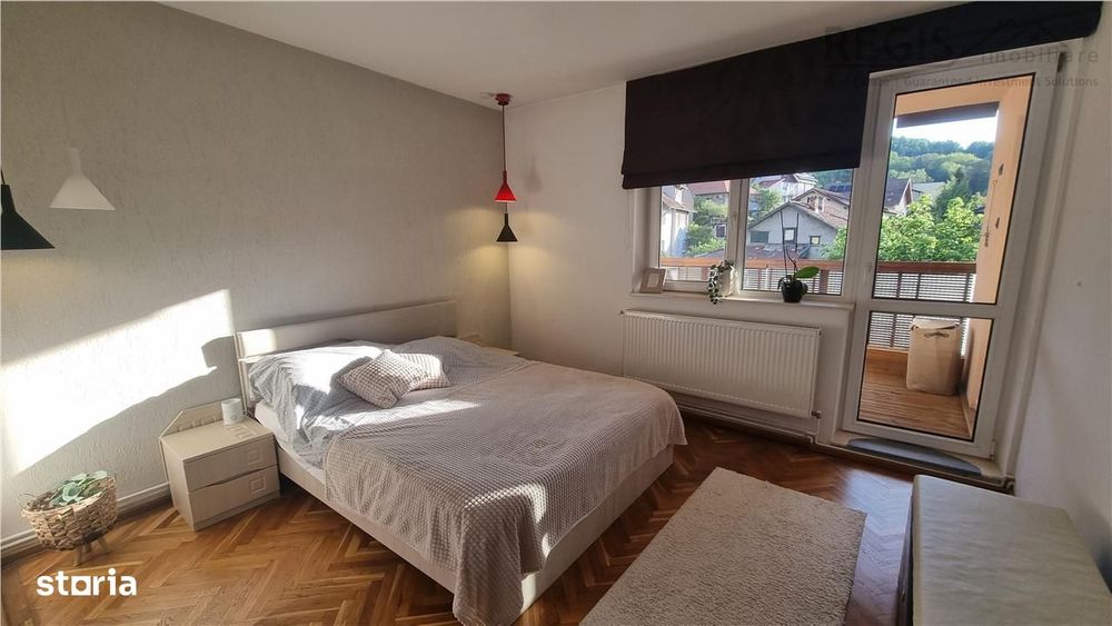 Apartament de trei camere zona Centrul Istoric   Brasovechi