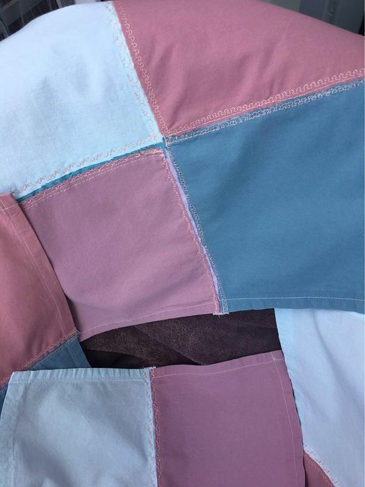 4 броя покривки с бродерия 40/40 см.