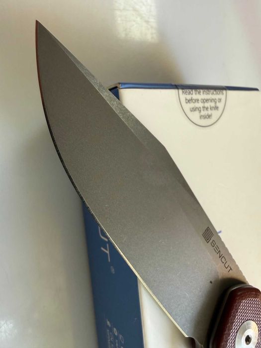 сгъваеми ножове SOG Terminus XR Black и SENCUT Snap Burgundy
