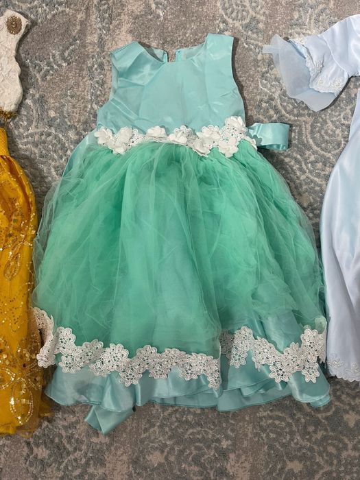 Нарядное платье для девочек на утренник