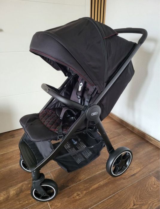 Детска количка Audi