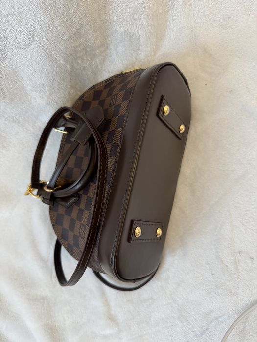 Geata Louise Vuitton, Alma