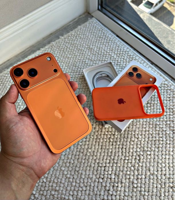  iPhone XR[128GB] в корпусе Айфон 17 PRO