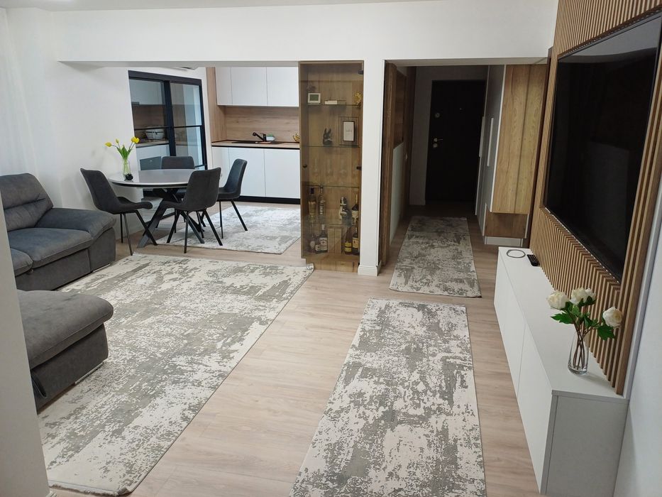 Vand apartament 4 camere ultracentral et2 92mp