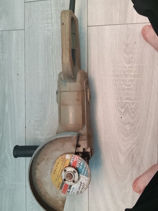 Болгарка кроун 180 диск бу