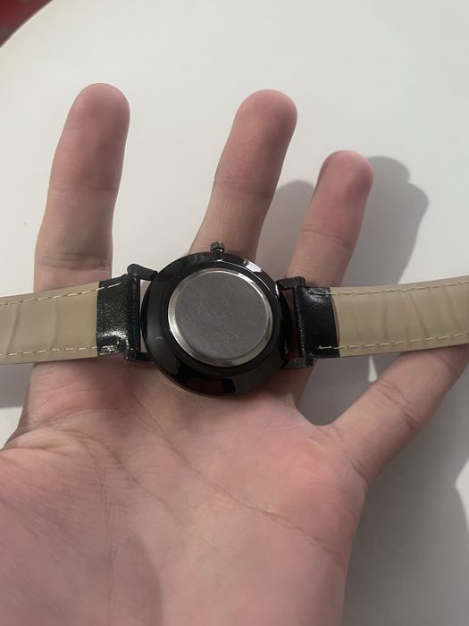 Часы мужские черные