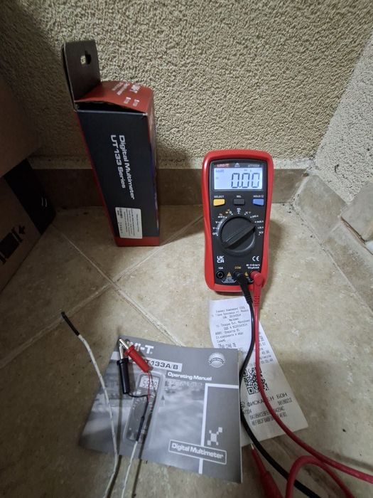 Мултиметър UNI-T UT133A