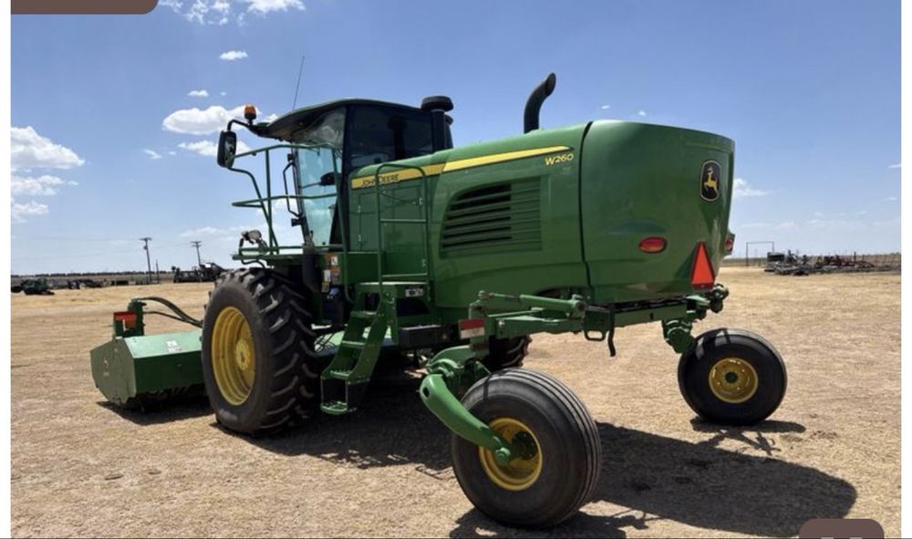 Самоходная косилка Jonn deer W260 с жаткой R500 4,9m