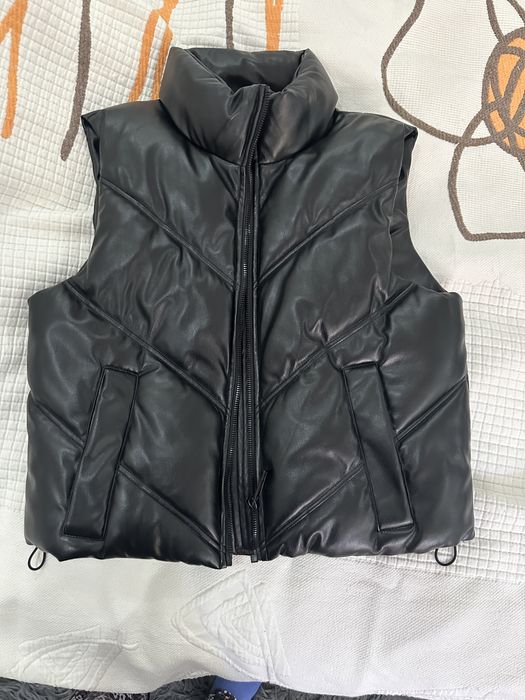 Vesta piele ecologica marime 34