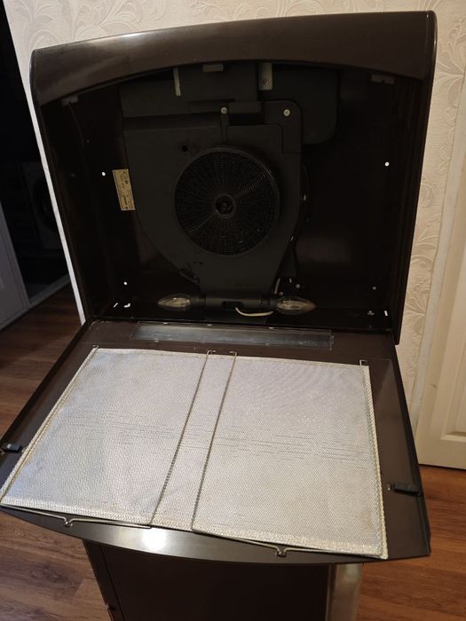 Вытяжка.  Гефест