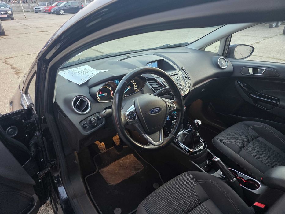 Ford fiesta 1.0benzina.2016