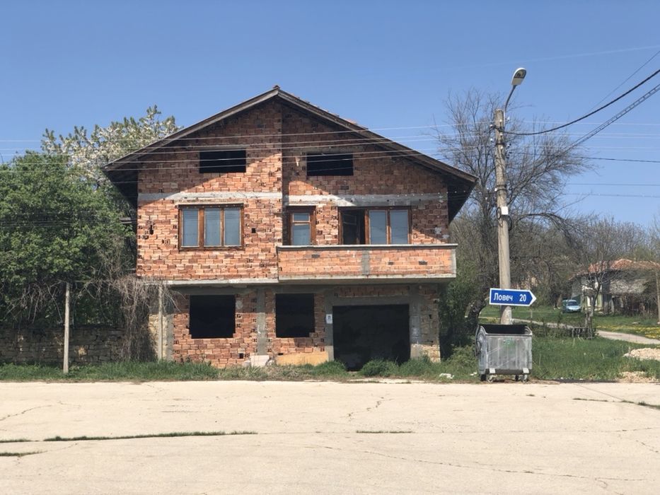 Продава се Къща в с. Прелом, Област Ловеч - 120 кв.м за 148 €/кв.м - Снимка #1