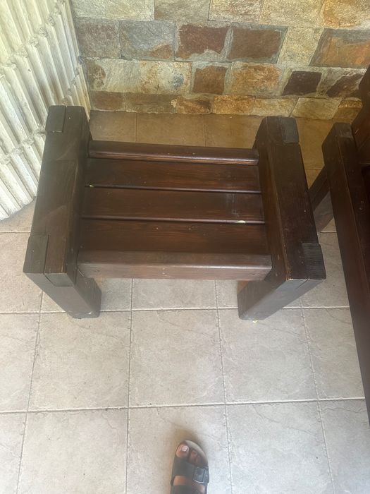 Дървени маси , пейки и табуретки за барбекю- комплект