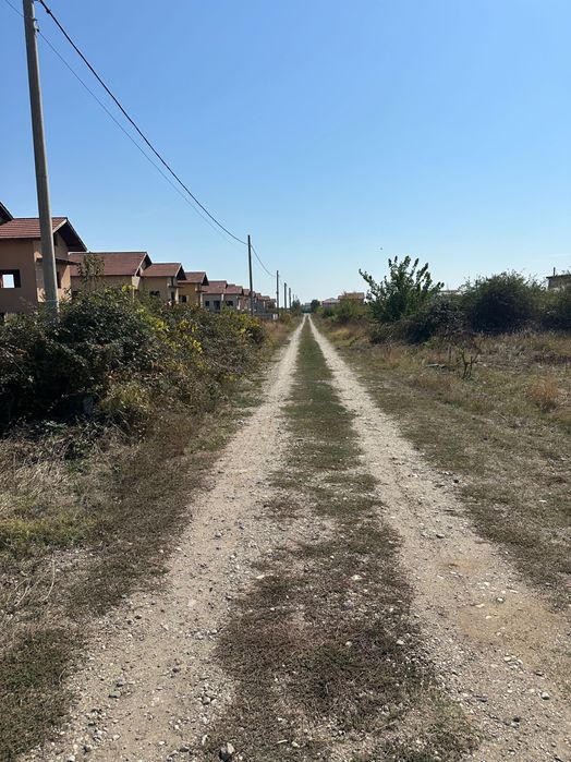 Teren de vânzare zona aeroport (Ghercești, Aleea 6 Aviatorilor)