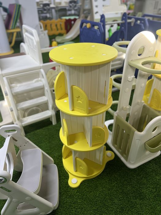 Детские книжные полки от HappyPlay