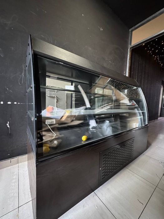 Muzlatgich srochna sotiladi