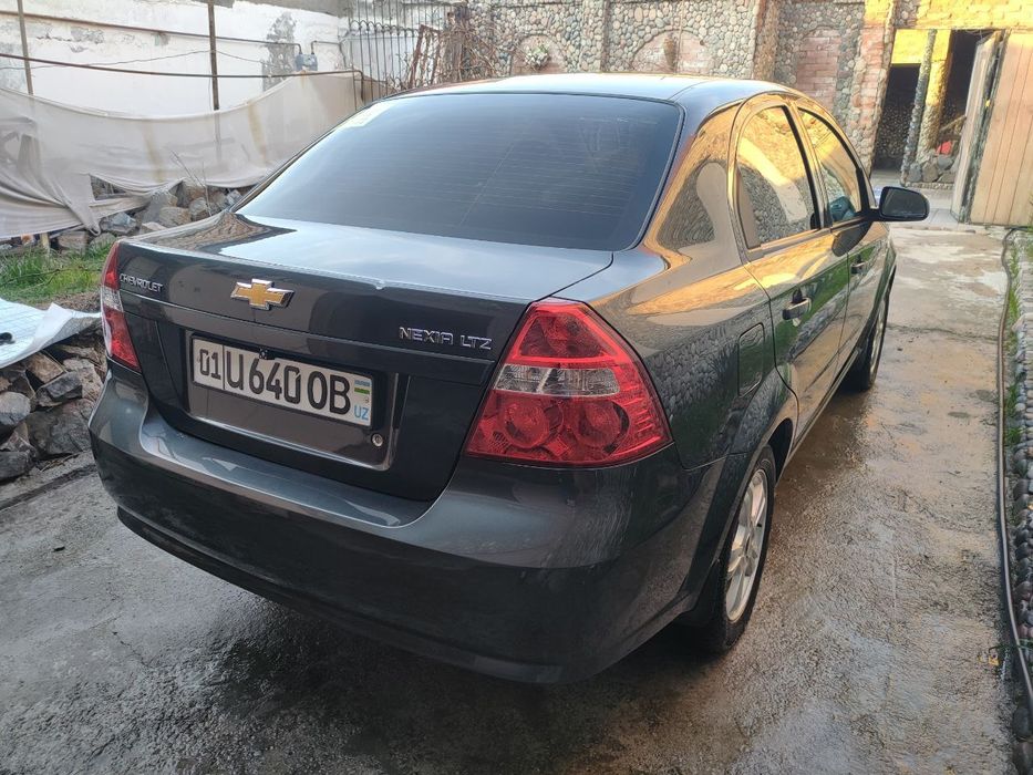 Nexia 3, 4 pozisia sotiladi