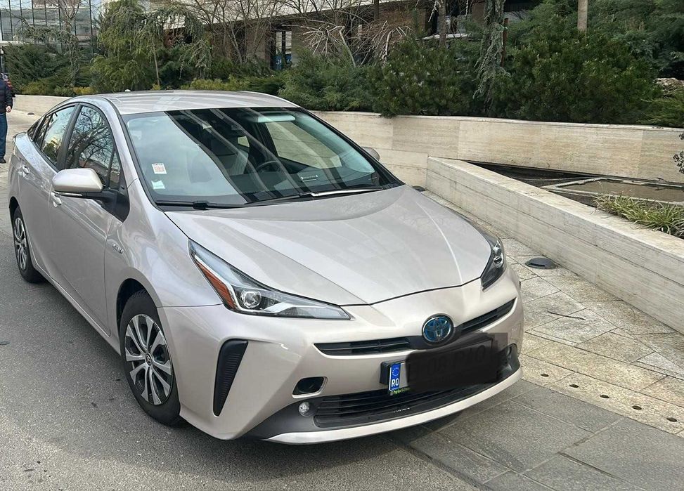 Inchiriez Masina UBER/BOLT Toyota Prius Hybrid Automata 2020
