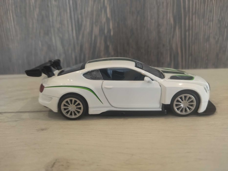 Метална количка Bentley Continental GT3 !!!