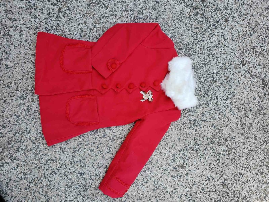 Разкошно палто за момиченце, ръст  150см