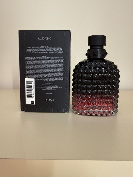 Valentino Uomo Born in Roma intense