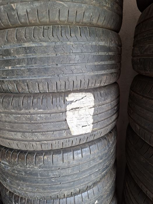 Продам шины. 215/55/17  континенталь